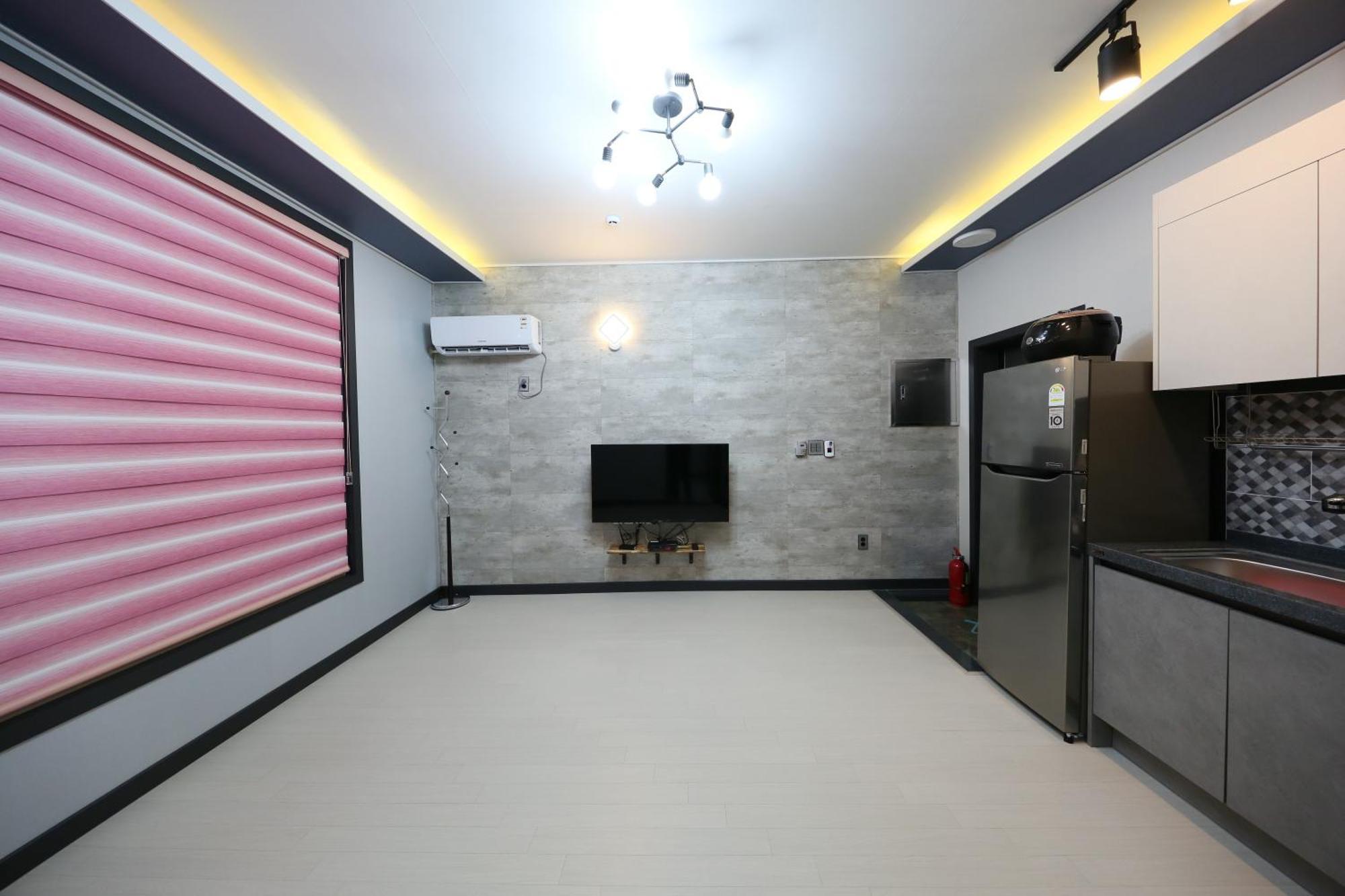 Boryoung Eagle Spark Pension Boryeong Chambre photo