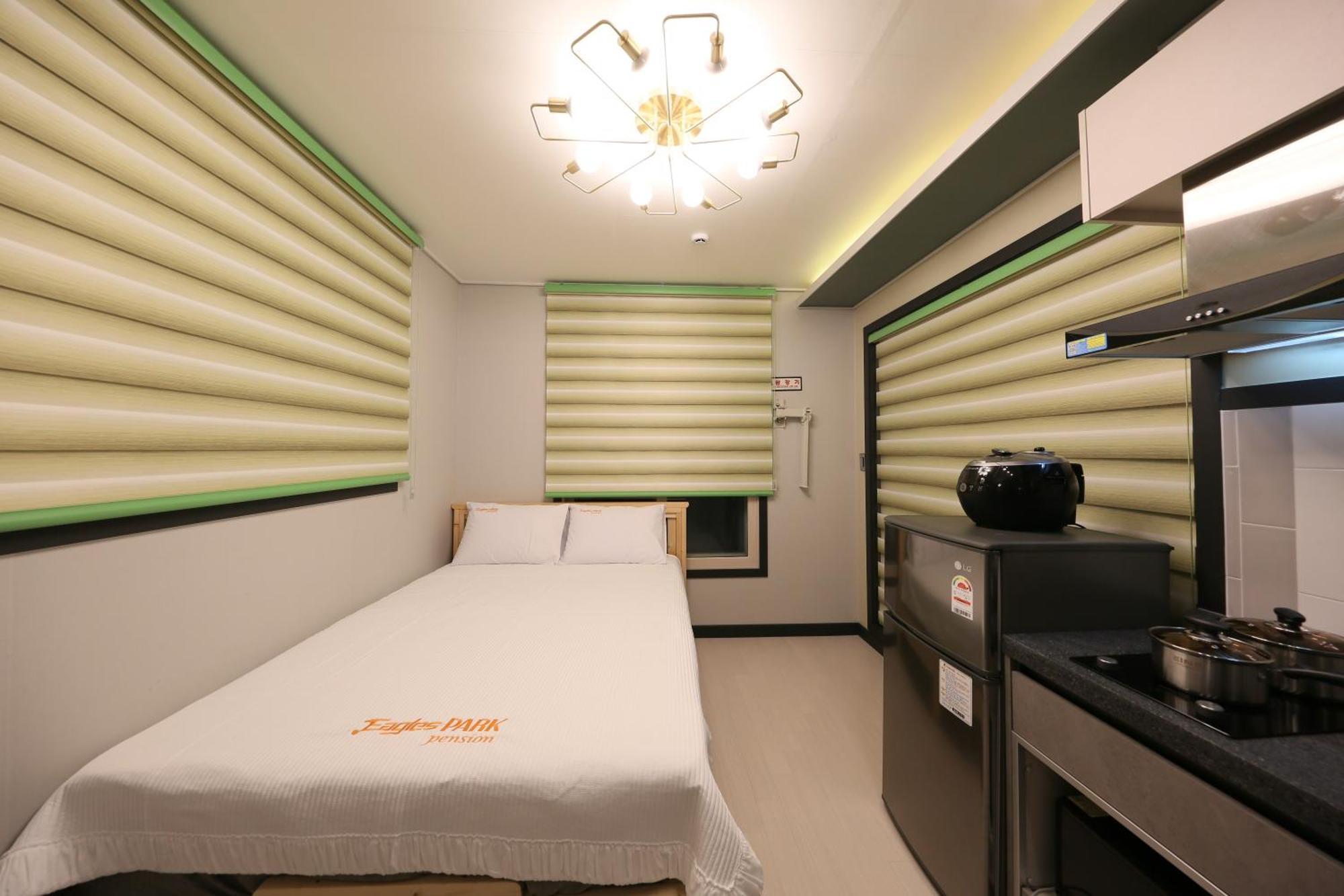 Boryoung Eagle Spark Pension Boryeong Chambre photo